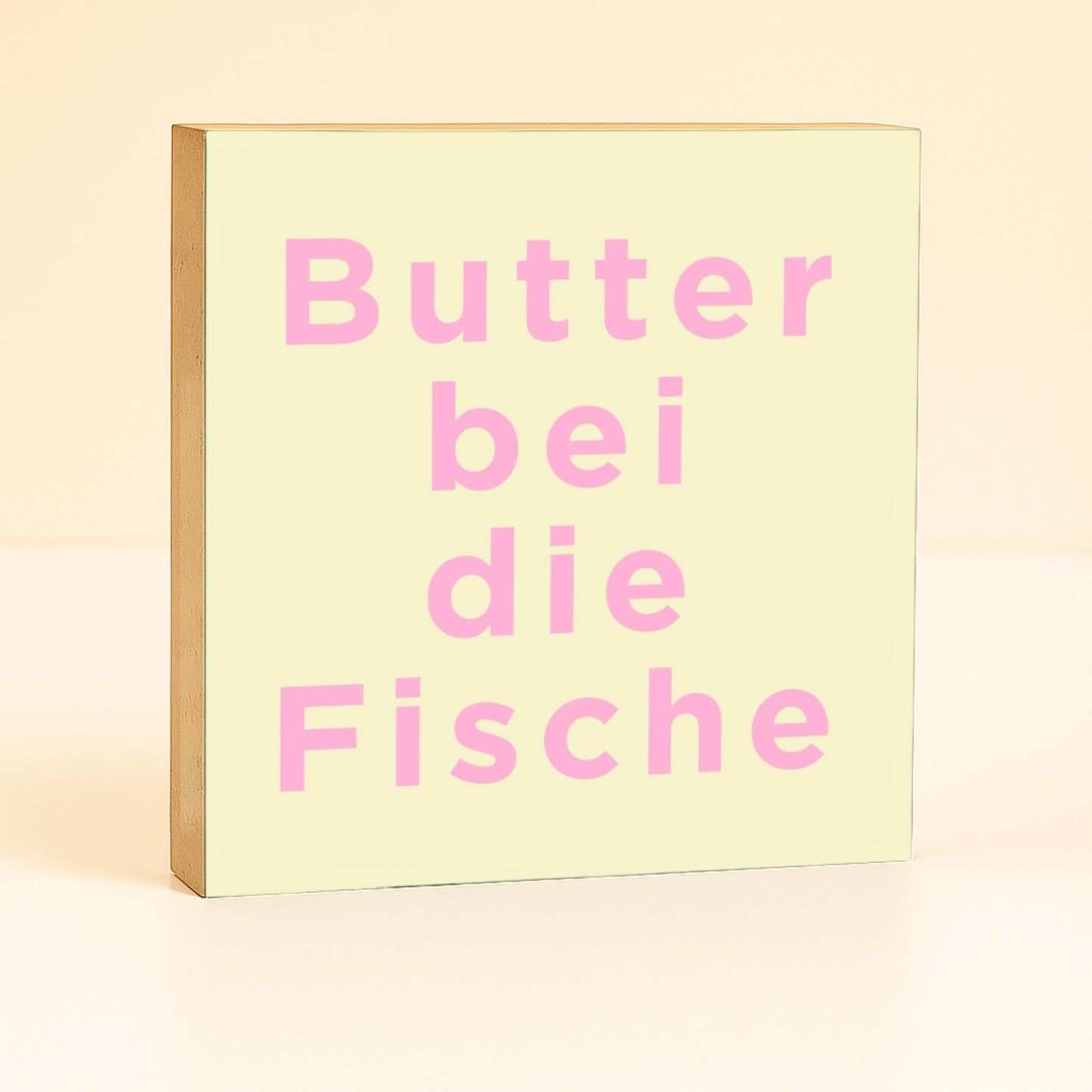 Lustiger Spruch Holzbild – Butter bei die Fische – norddeutsche Deko Küche – Geschenk Norddeutschland – Mini Schild Büro Humor