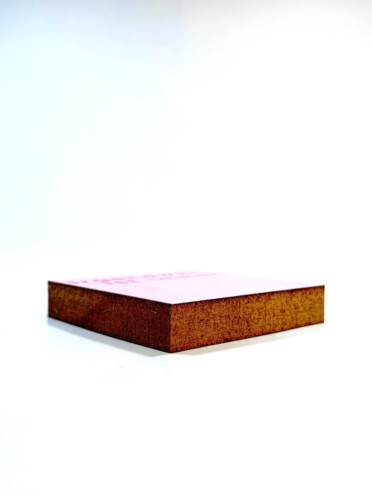 Irgendwas ist immer Holzbild – 10x10 cm Mini Art Print – Typografie Wanddeko zum Hinstellen & Aufhängen