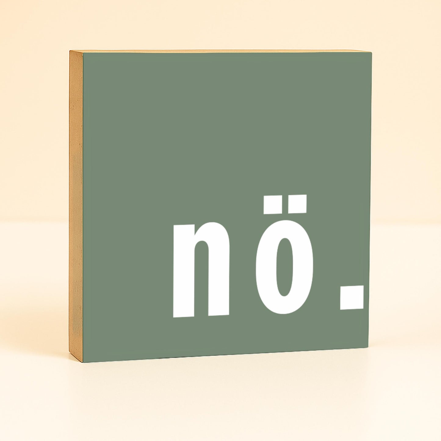 nö. Holzbild – 10x10 cm Mini Art Print – Typografie Wanddeko zum Hinstellen & Aufhängen