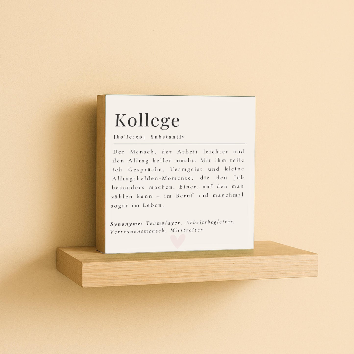 Kollege Definition Holzschild – 10x10 cm Mini Art Print – Kleines Geschenk & moderne Typografie-Deko zum Hinstellen oder Aufhängen