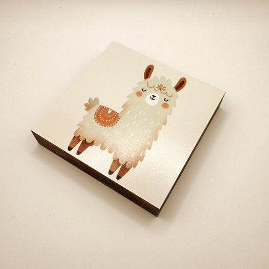 Lama-Bild fürs Kinderzimmer aus Holz | Süße Babyzimmer-Deko | Geschenk zur Geburt | Mini Art Print 10 × 10 cm