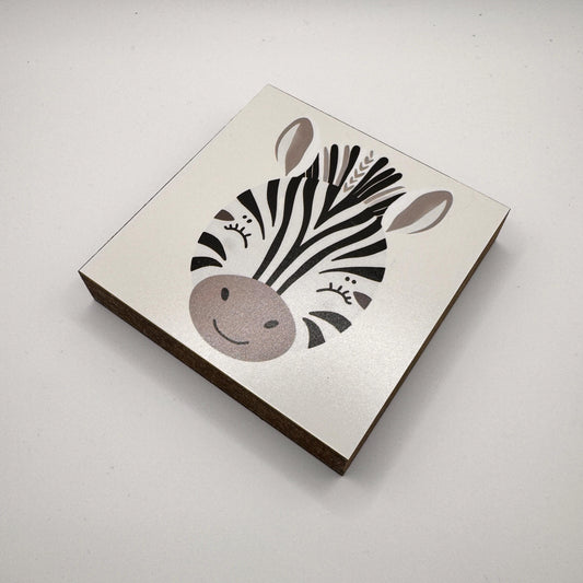 Zebra-Bild fürs Kinderzimmer aus Holz | Süße Babyzimmer-Deko | Geschenk zur Geburt | Mini Art Print 10 × 10 cm